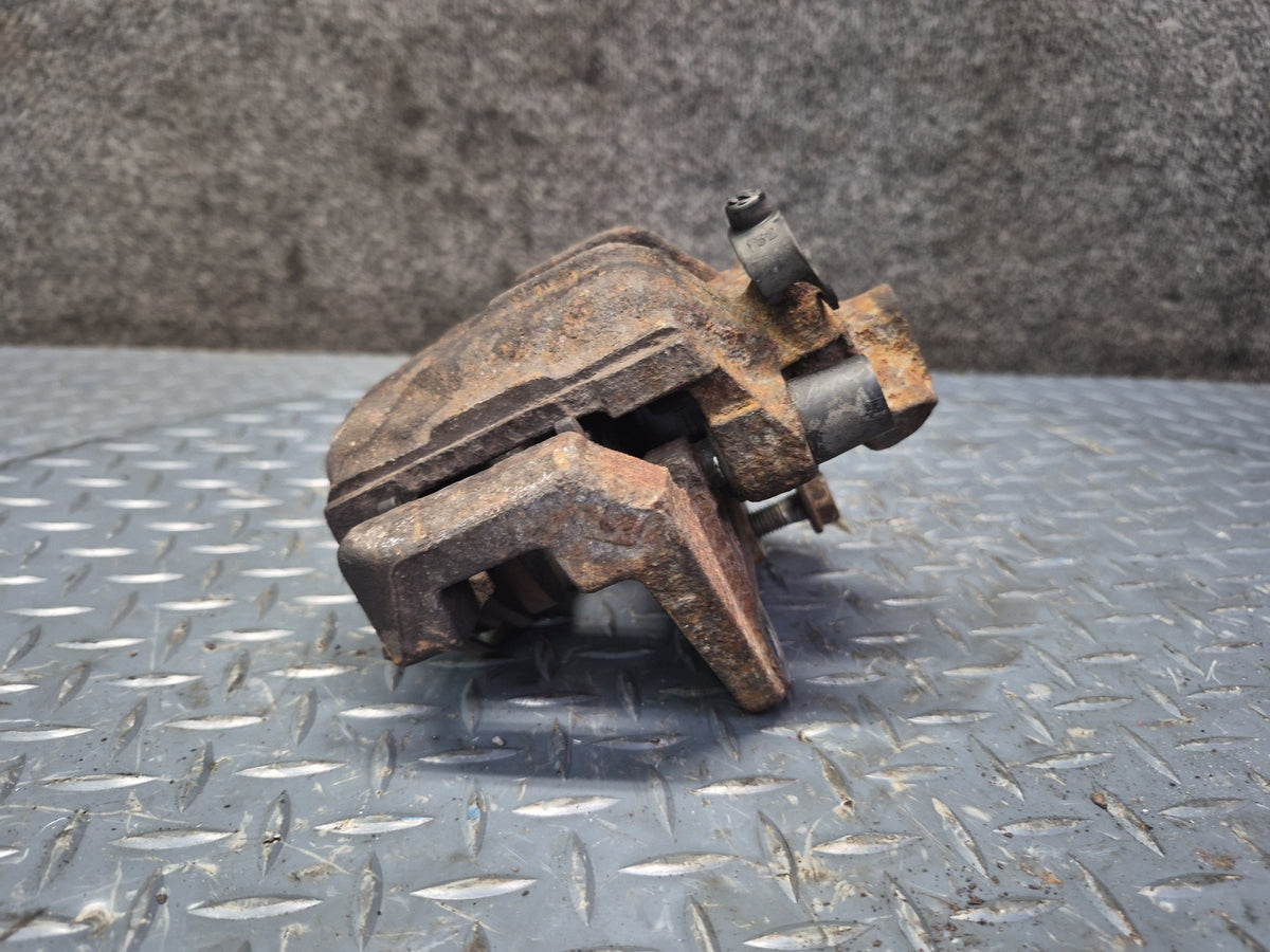 01-06 BMW E46 330i 330Ci RWD Set of 2 Rear Left & Right Brake Caliper OEM