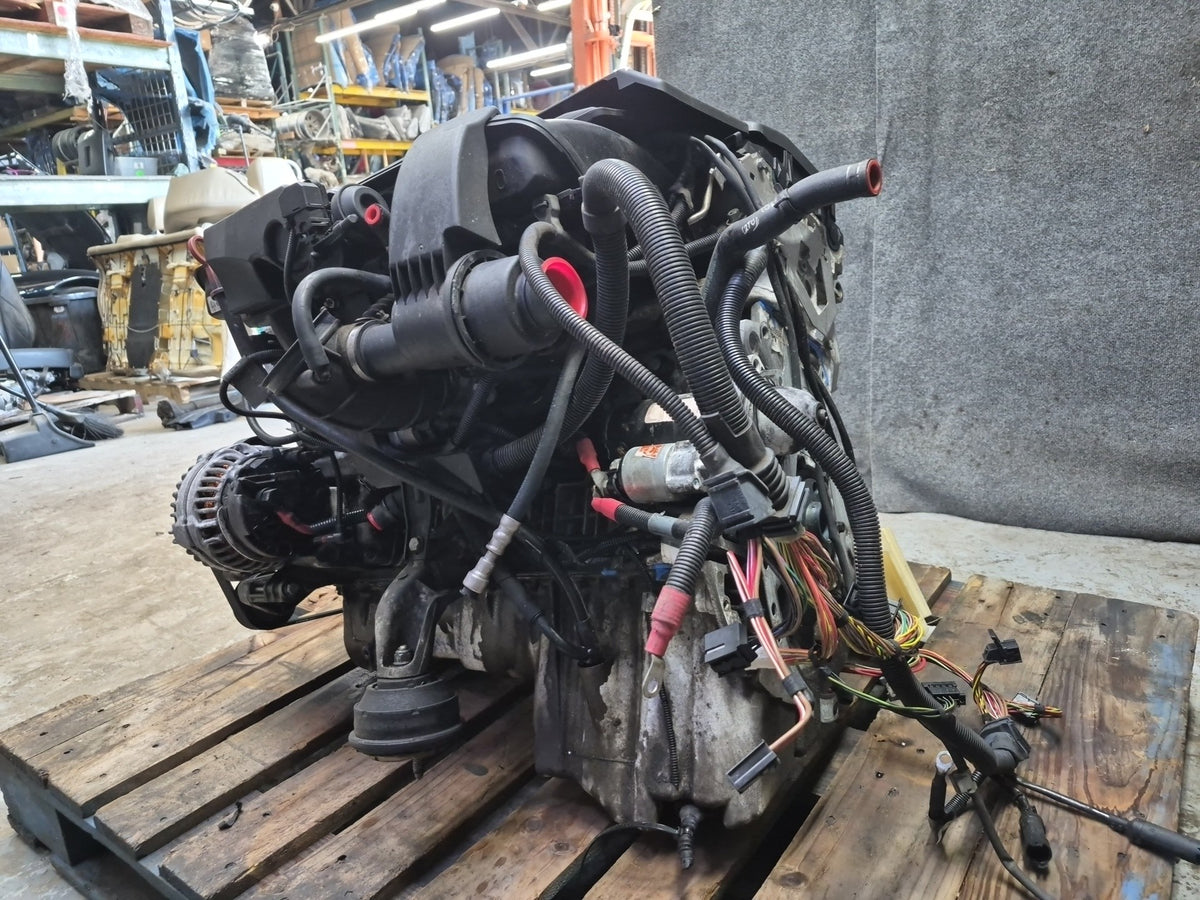 03-05 BMW E85 Z4 RWD M/T 3.0L M54 M54B30 Complete Engine Motor 101K Miles OEM