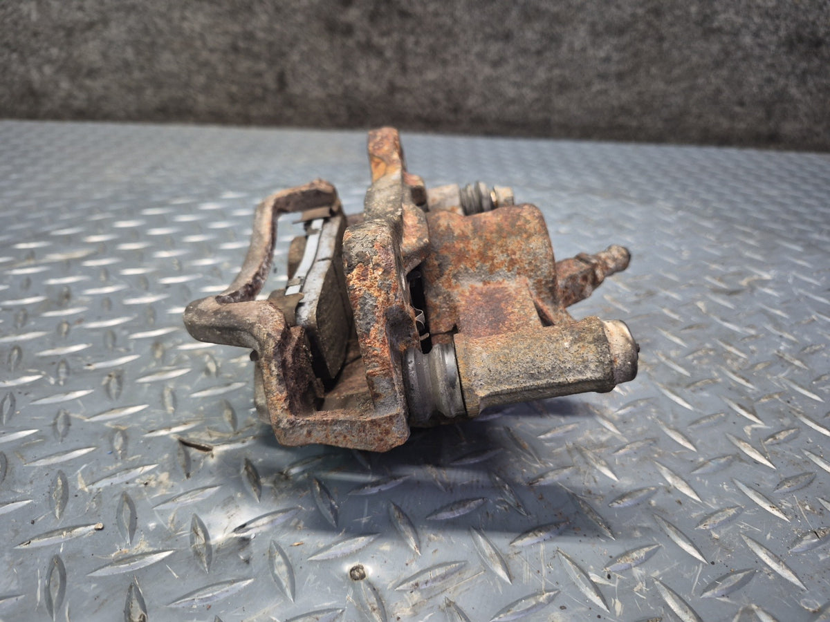86-90 Toyota Supra MA71 MK3 Set of 2 Rear Left & Right Brake Caliper 105K OEM