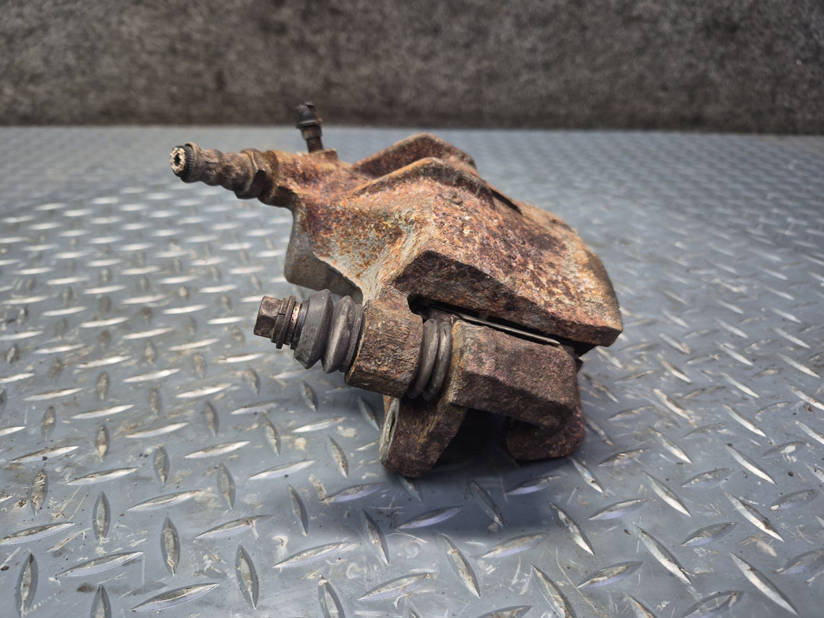 86-90 Toyota Supra MA71 MK3 Set of 2 Rear Left & Right Brake Caliper 105K OEM