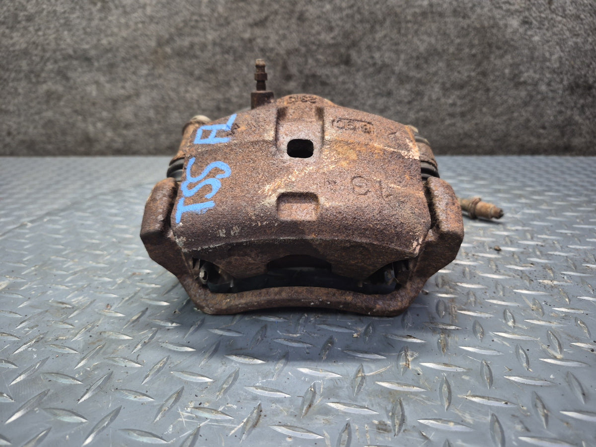 86-90 Toyota Supra MA71 MK3 Set of 2 Front Left & Right Brake Caliper 105K OEM