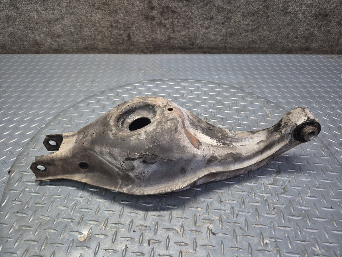 1994-1997 BMW E31 840Ci Rear Left Upper & Lower Control Arm Set of 5 Damaged