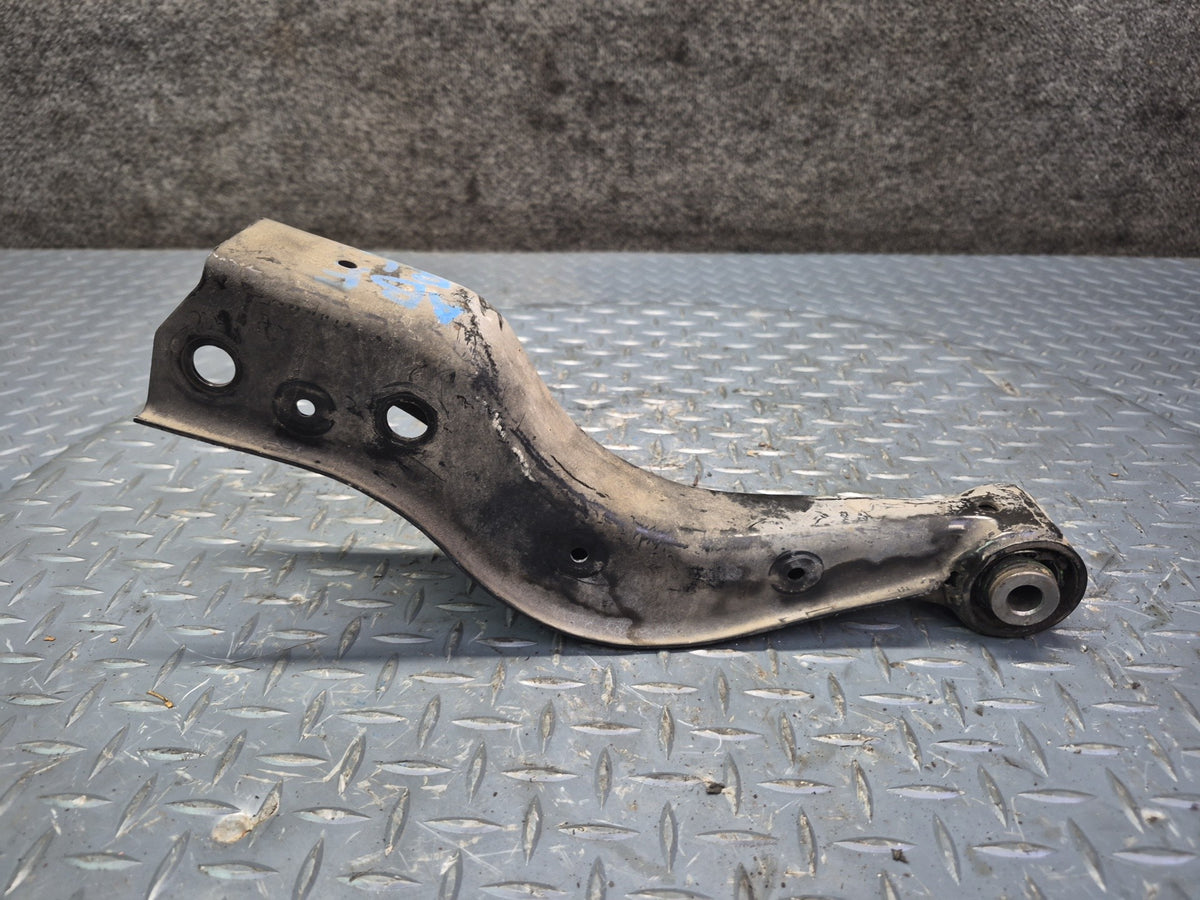 1994-1997 BMW E31 840Ci Rear Left Upper & Lower Control Arm Set of 5 Damaged