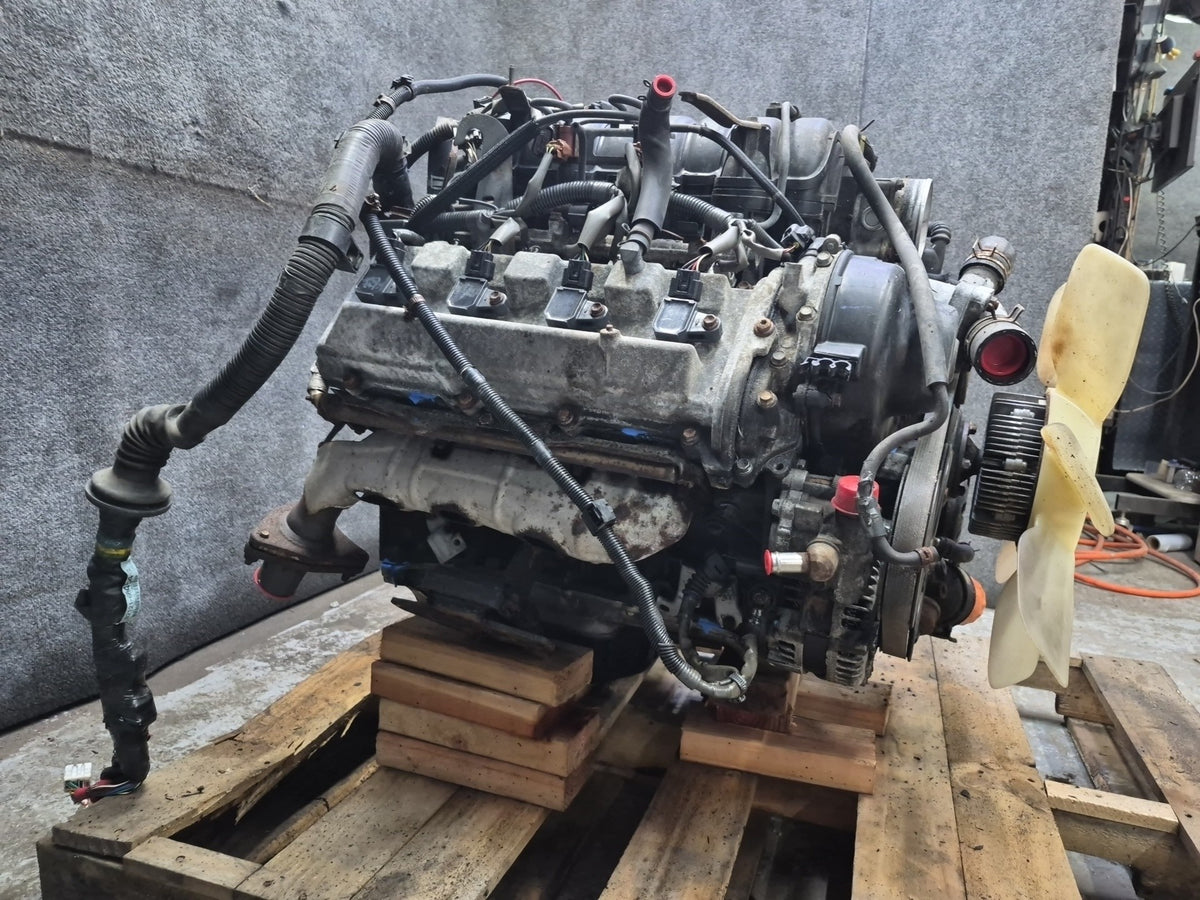 2006-2007 Lexus UZJ100L LX470 4.7L V8 2UZFE Complete Engine VIN T 5th Digit