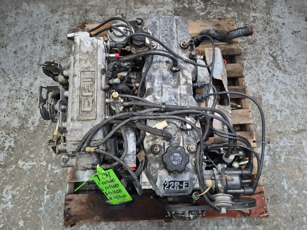 1983 Toyota Celica RA65 2.4L 22R-EC VIN R 4TH Digit Complete Engine Motor 177k
