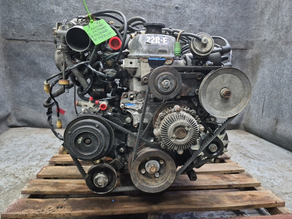1983 Toyota Celica RA65 2.4L 22R-EC VIN R 4TH Digit Complete Engine Motor 177k