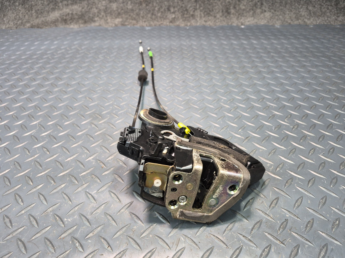2003-2009 Lexus UZJ120L GX470 Rear Right Door Lock Latch Actuator