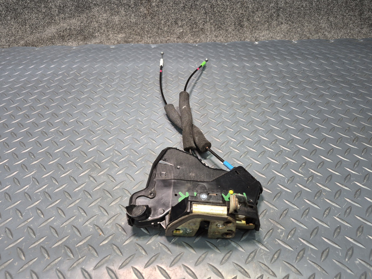 2003-2009 Lexus UZJ120L GX470 Front Right Door Lock Latch Actuator