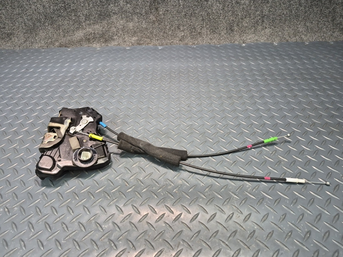 2003-2009 Lexus UZJ120L GX470 Front Right Door Lock Latch Actuator