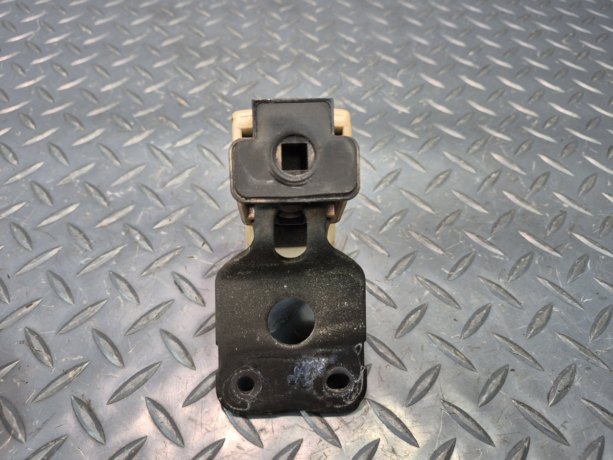 2003-2009 Lexus UZJ120L GX470 Rear Quarter Glass Window Lock Latch Set of 2
