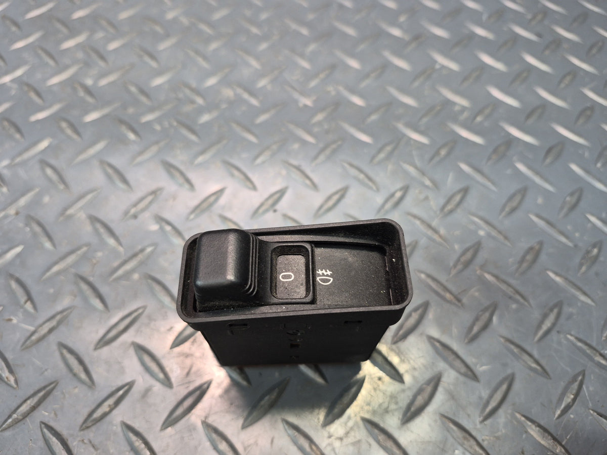 1994-1997 BMW E31 840Ci Fog Light Control Button Switch