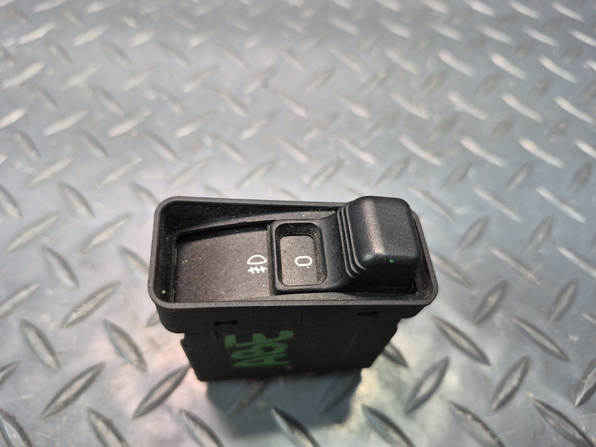 1994-1997 BMW E31 840Ci Fog Light Control Button Switch