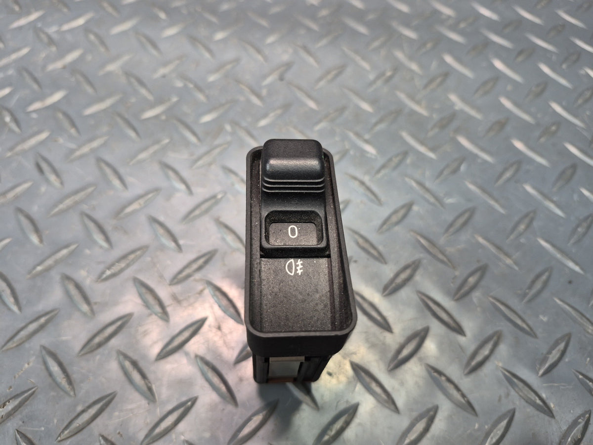 1994-1997 BMW E31 840Ci Fog Light Control Button Switch