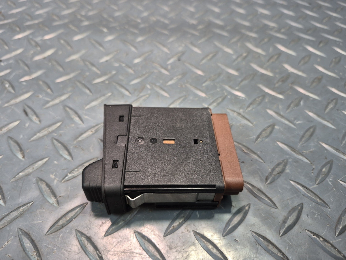 1994-1997 BMW E31 840Ci Fog Light Control Button Switch