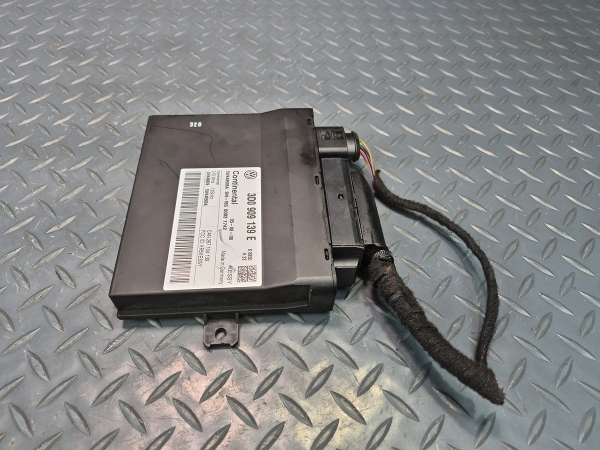 08-10 Porsche Cayenne 957 Immobilizer Theft Locking Control Module 3D0909139E