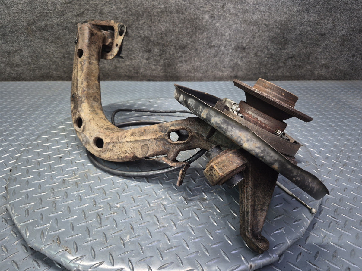 03-08 BMW E85 Z4 RWD Rear Left Spindle Knuckle Trailing Arm Hub Bearing 101K OEM