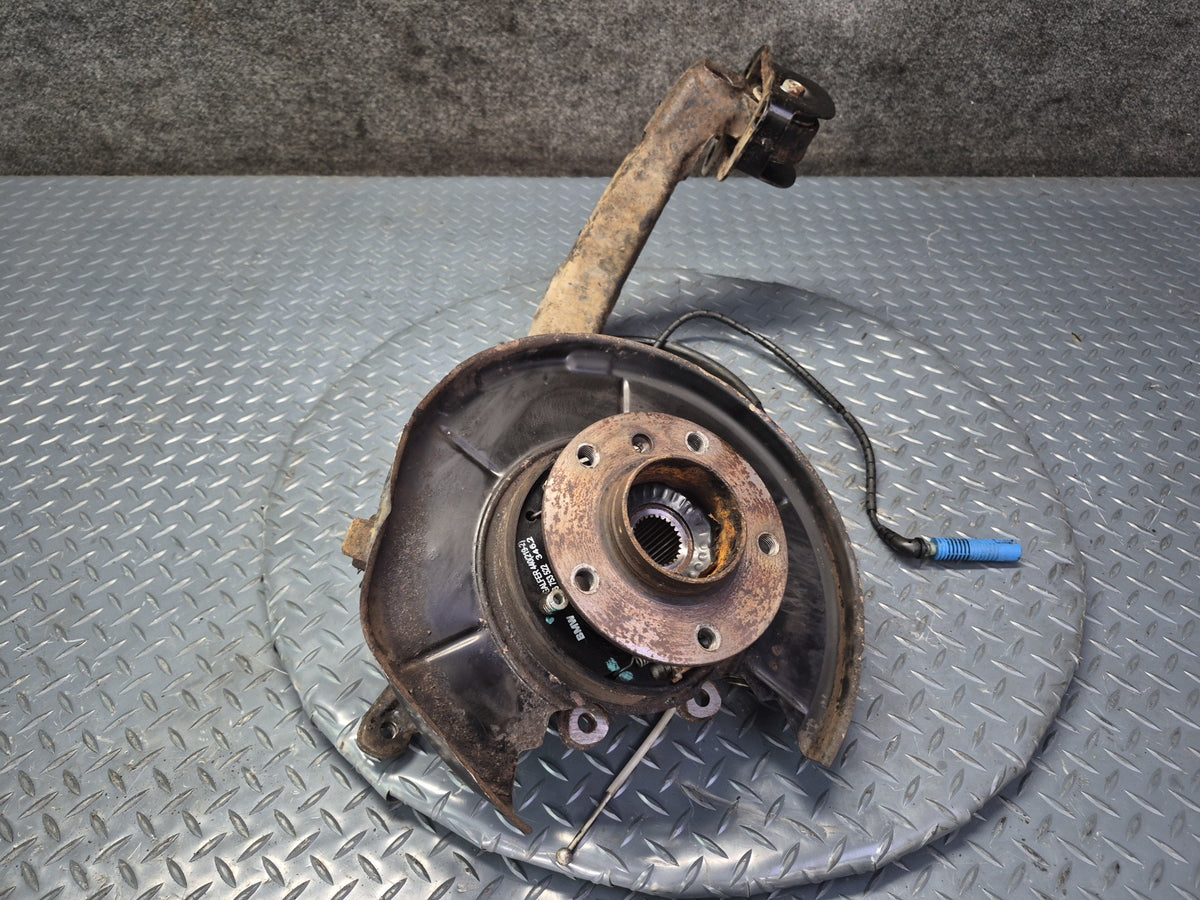 03-08 BMW E85 Z4 RWD Rear Left Spindle Knuckle Trailing Arm Hub Bearing 101K OEM