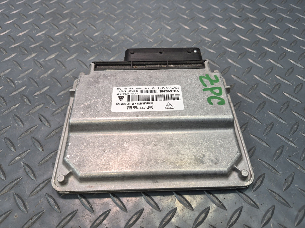 2008-2010 Porsche Cayenne 957 A/T Transfer Case Control Module 0AD927755BM
