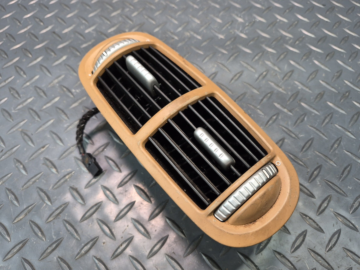 2008-2010 Porsche Cayenne 957 Rear Center Console A/C Air Vent Grille