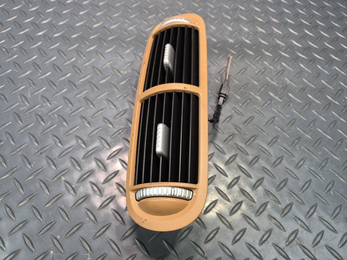 2008-2010 Porsche Cayenne 957 Dash Front Center A/C Air Vent Grille 7L5819727B