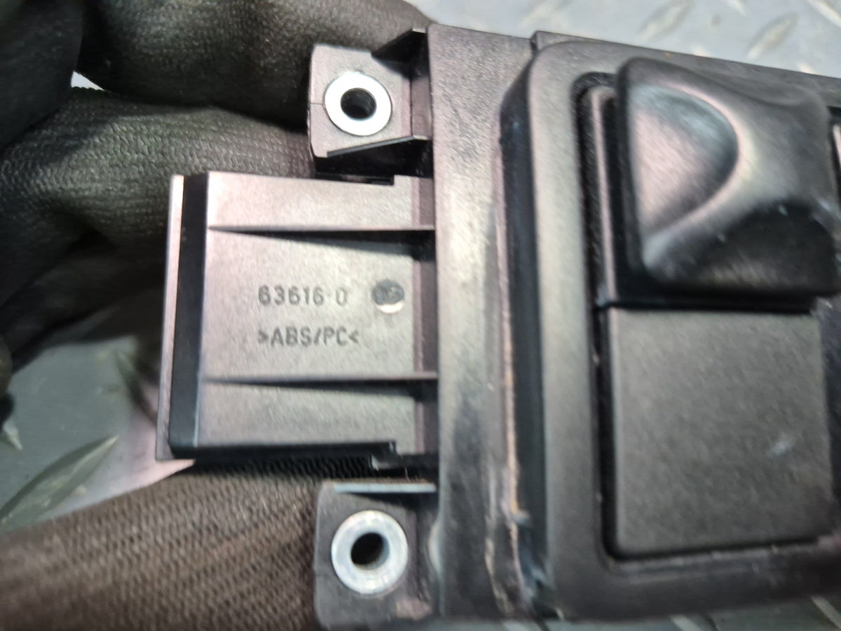 2003-2010 Porsche Cayenne 957 Front Left Seat Adjust Control Switch 7L5959765B