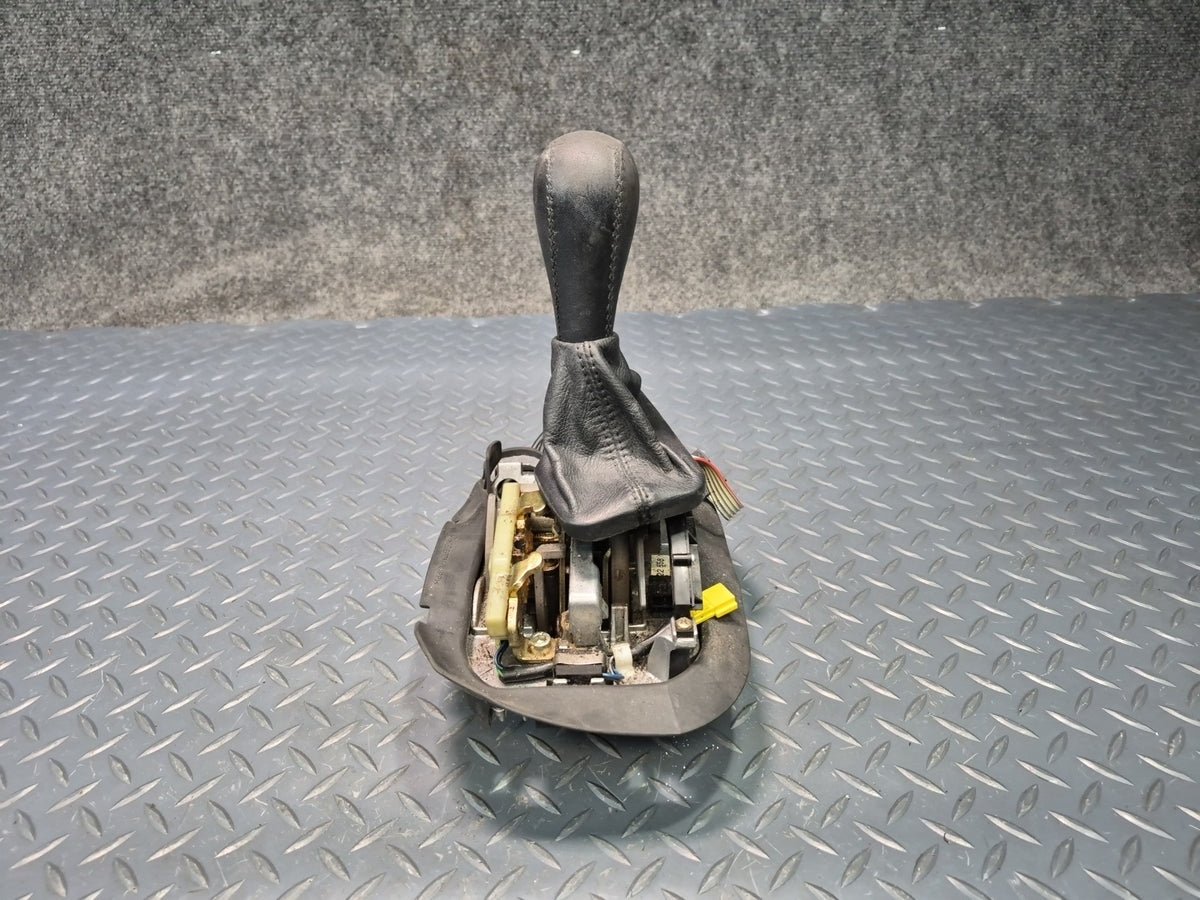 1997 BMW E31 840Ci M62 A/T Automatic Transmiission Shifter w Knob & Cable Assy
