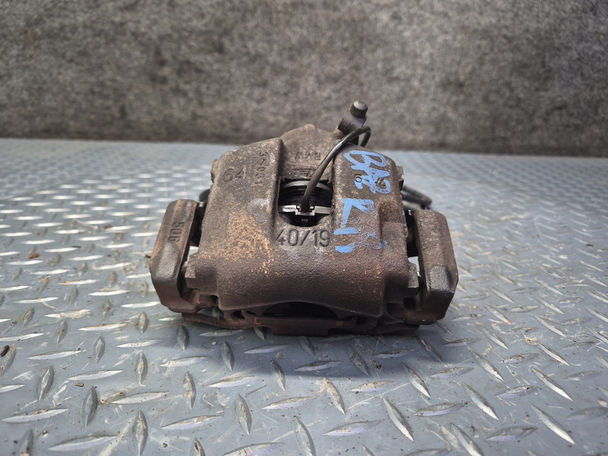 03-08 BMW E86 E85 Z4 3.0L RWD Set of 2 Rear Left & Right Brake Caliper 101K OEM