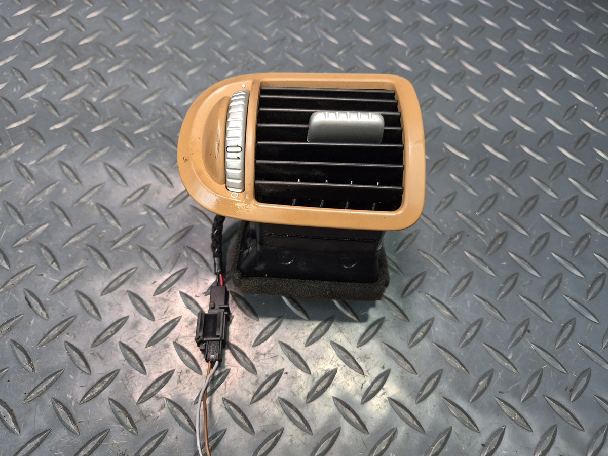 2008-2010 Porsche Cayenne 957 Dash Front Left & Right A/C Air Vent Grille Set