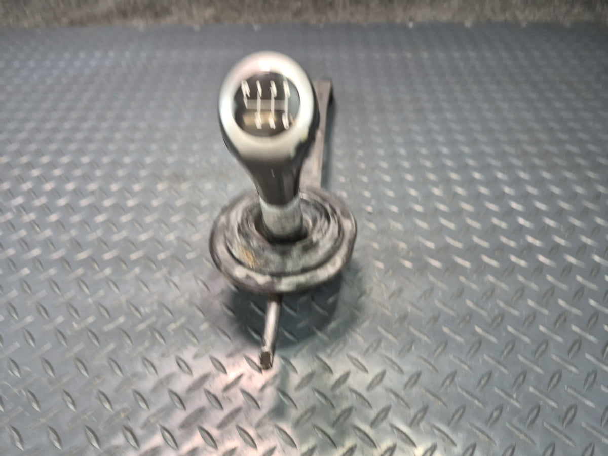 03-08 BMW E85 E86 Z4 3.0L M/T Manual Transmission Gear Shifter Arm Linkage OEM