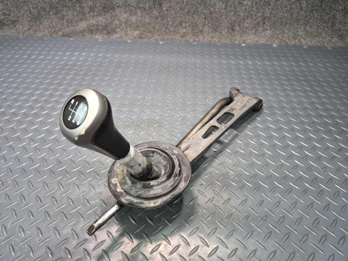 03-08 BMW E85 E86 Z4 3.0L M/T Manual Transmission Gear Shifter Arm Linkage OEM