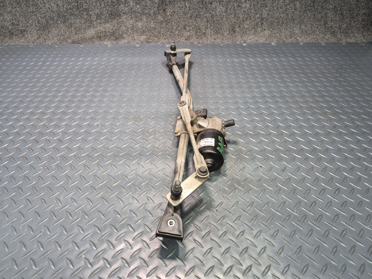 03-08 BMW E85 Z4 Front Windshield Wiper Transmission Linkage w Motor OEM