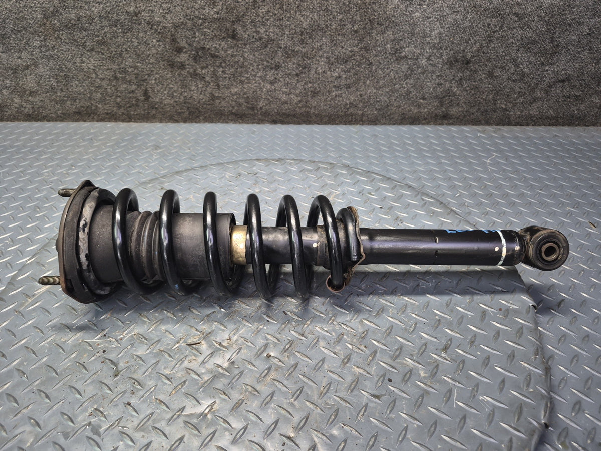 98-00 Lexus UCF20L LS400 RWD Set of 2 Front Right Left Strut Shock Absorber OEM