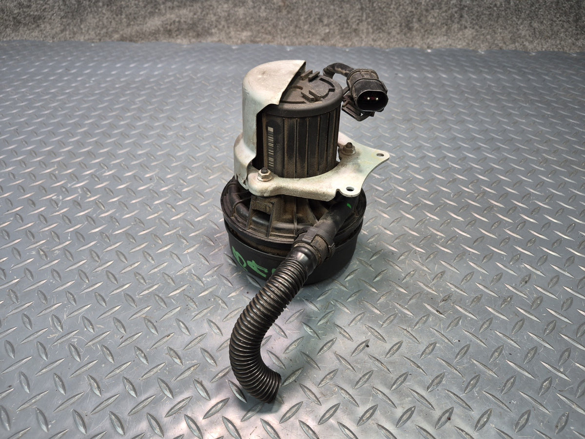03-05 BMW E85 Z4 M54 Secondary Smog Air Injection Pump 7514953 OEM