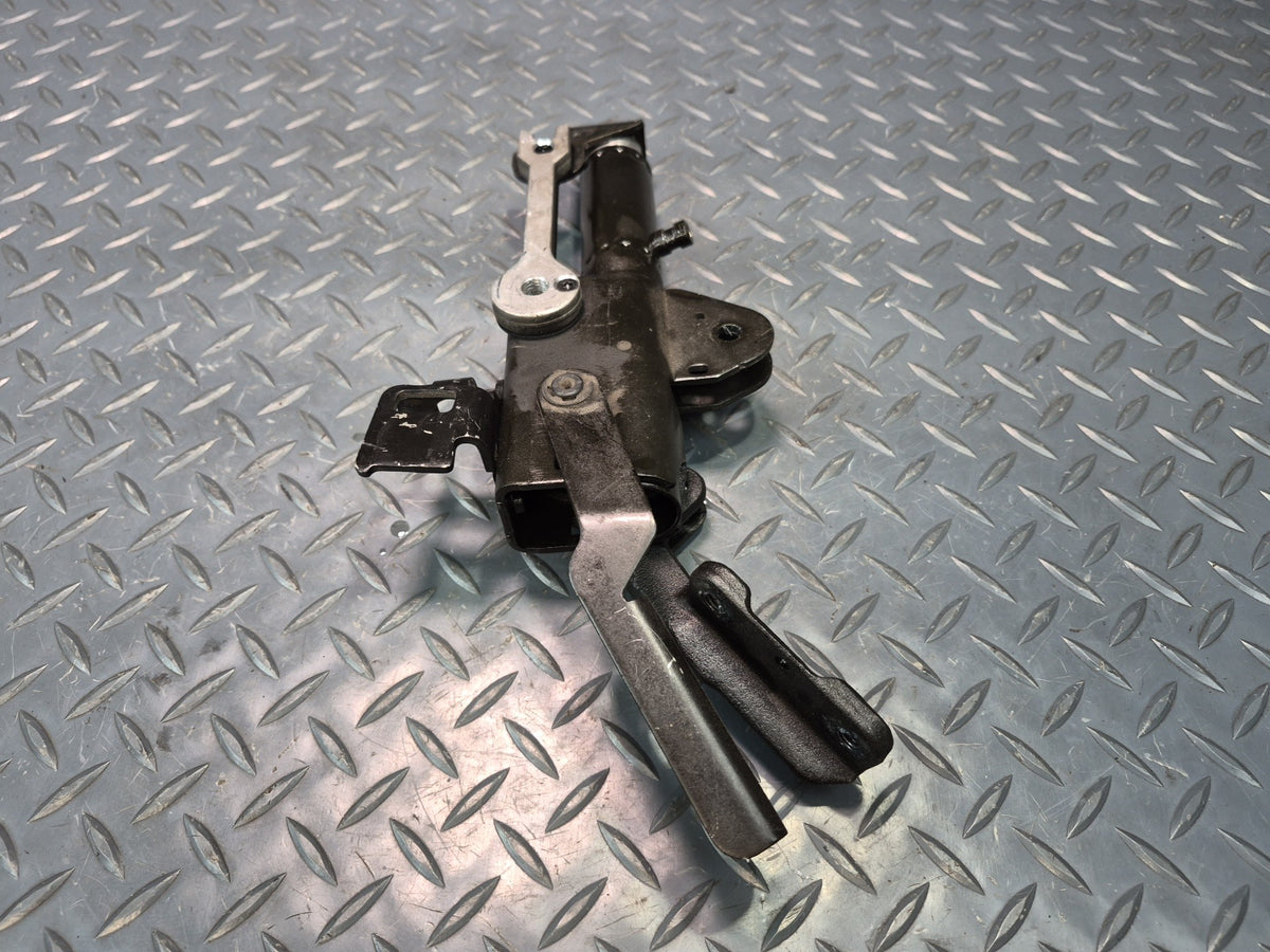 03-08 BMW Z4 E85 Right Convertible TOP Hydraulic Cylinder Hinge OEM