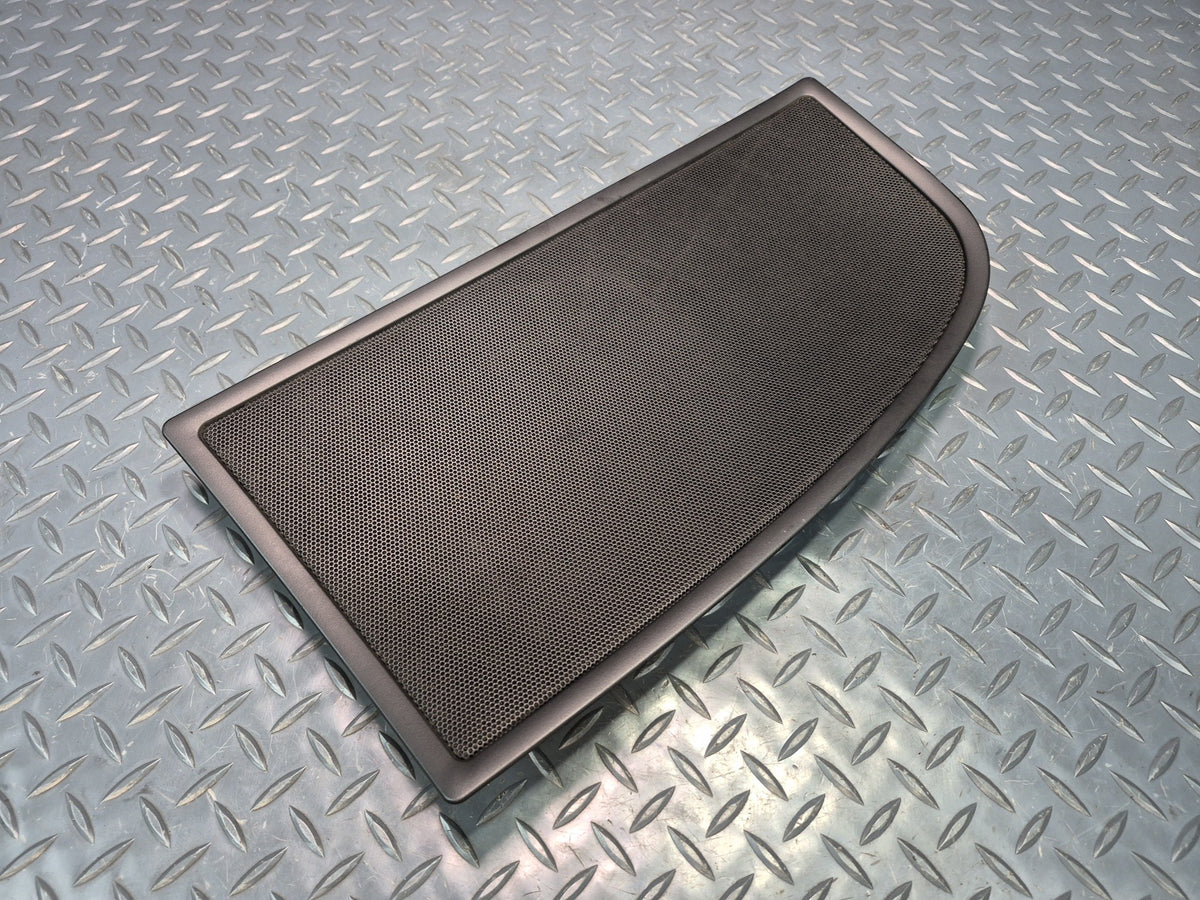 03-08 BMW E85 Z4 Rear Right Lateral Panel Speaker Cover Black Damaged