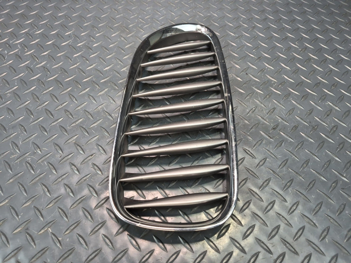 03-08 BMW E85 Z4 Set of 2 Front Left & Right Bumper Kidney Grille OEM
