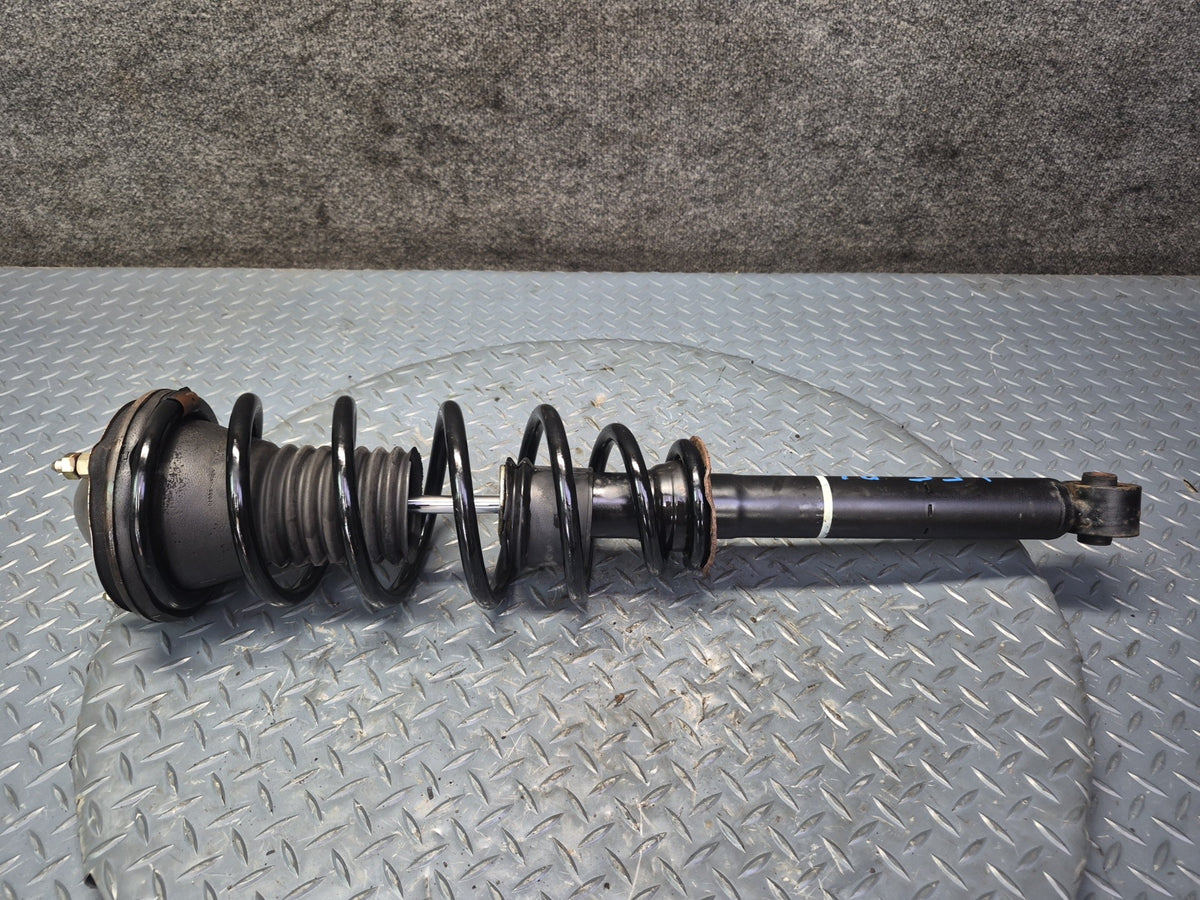 98-00 Lexus UCF20L LS400 RWD Set of 2 Rear Strut Shock Absorber OEM