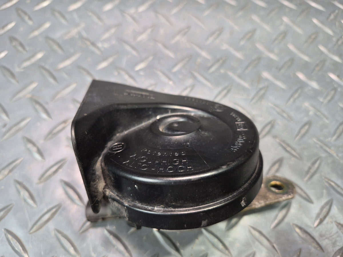 03-08 BMW E86 E85 Z4 Set of 2 High & Low Tone Pitch Horn Signal OEM