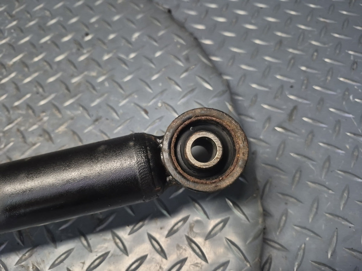 98-00 Lexus UCF20L LS400 RWD Set of 2 Rear Strut Shock Absorber OEM