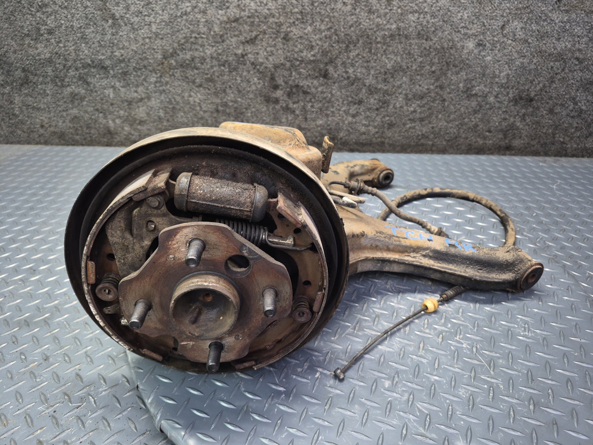 83-85 Toyota Celica Gt-s RA65 Convertible Rear Right Knuckle Wheel Hub OEM