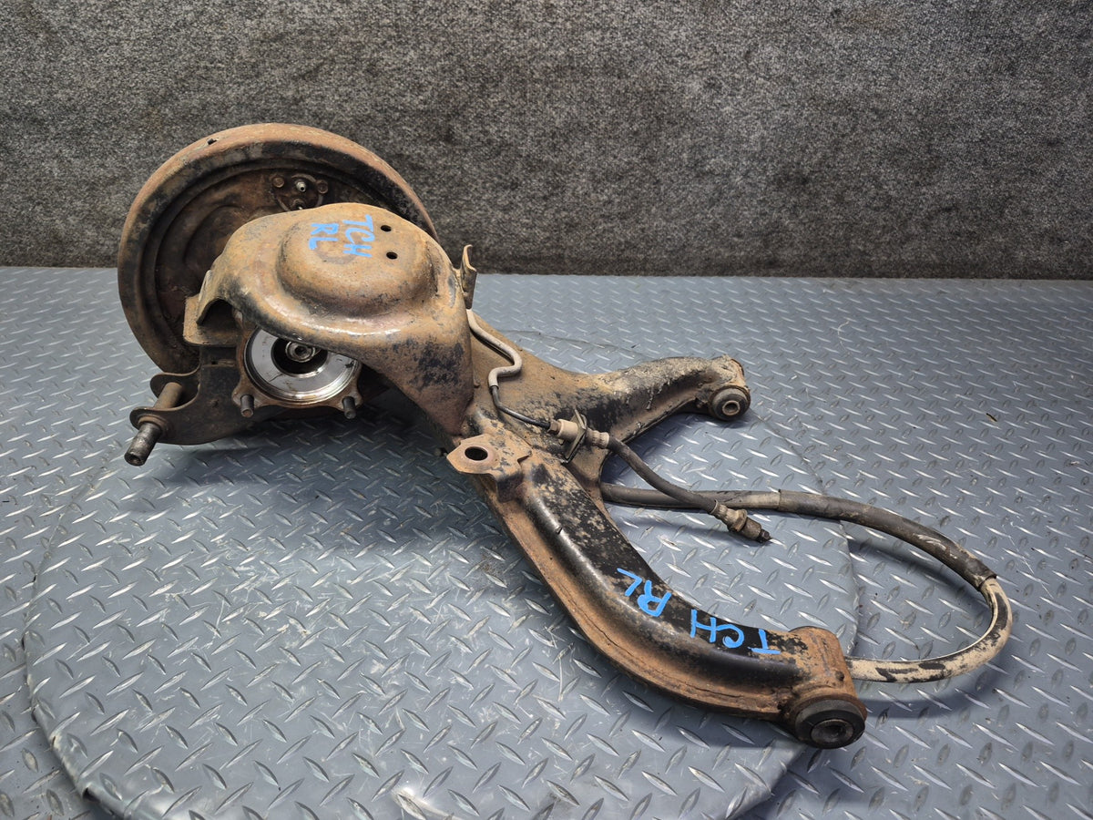 83-85 Toyota Celica Gt-s RA65 Convertible Rear Left Knuckle Wheel Hub OEM