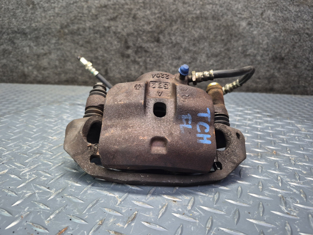 82-85 Toyota Celica RA65 GT GTS Set of 2 Front Left & Right Brake Caliper OEM