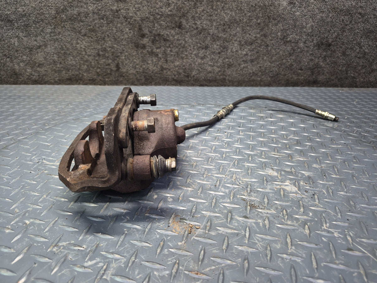 82-85 Toyota Celica RA65 GT GTS Set of 2 Front Left & Right Brake Caliper OEM