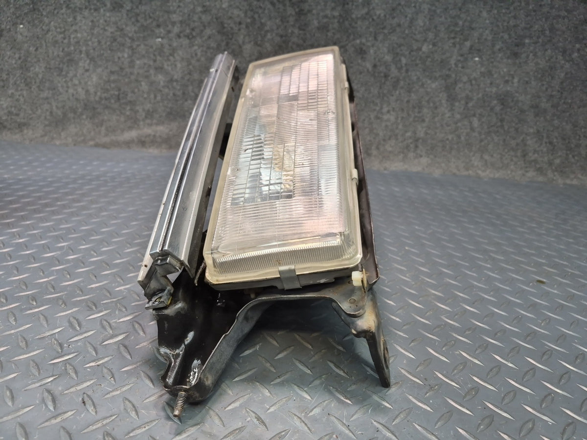 84-86 Toyota Cressida MX73 Front Left & Right Halogen Headlight Lamp Set OEM