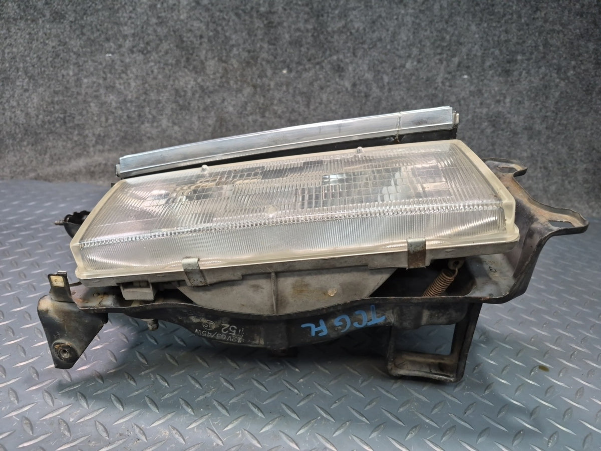 84-86 Toyota Cressida MX73 Front Left & Right Halogen Headlight Lamp Set OEM