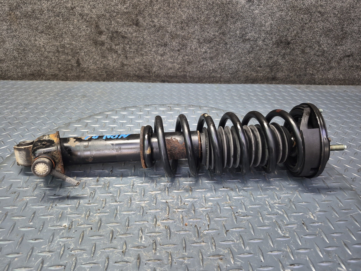 1999-2001 Porsche 911 996 Coupe RWD MT Rear Strut Shock Absorber Set of 2