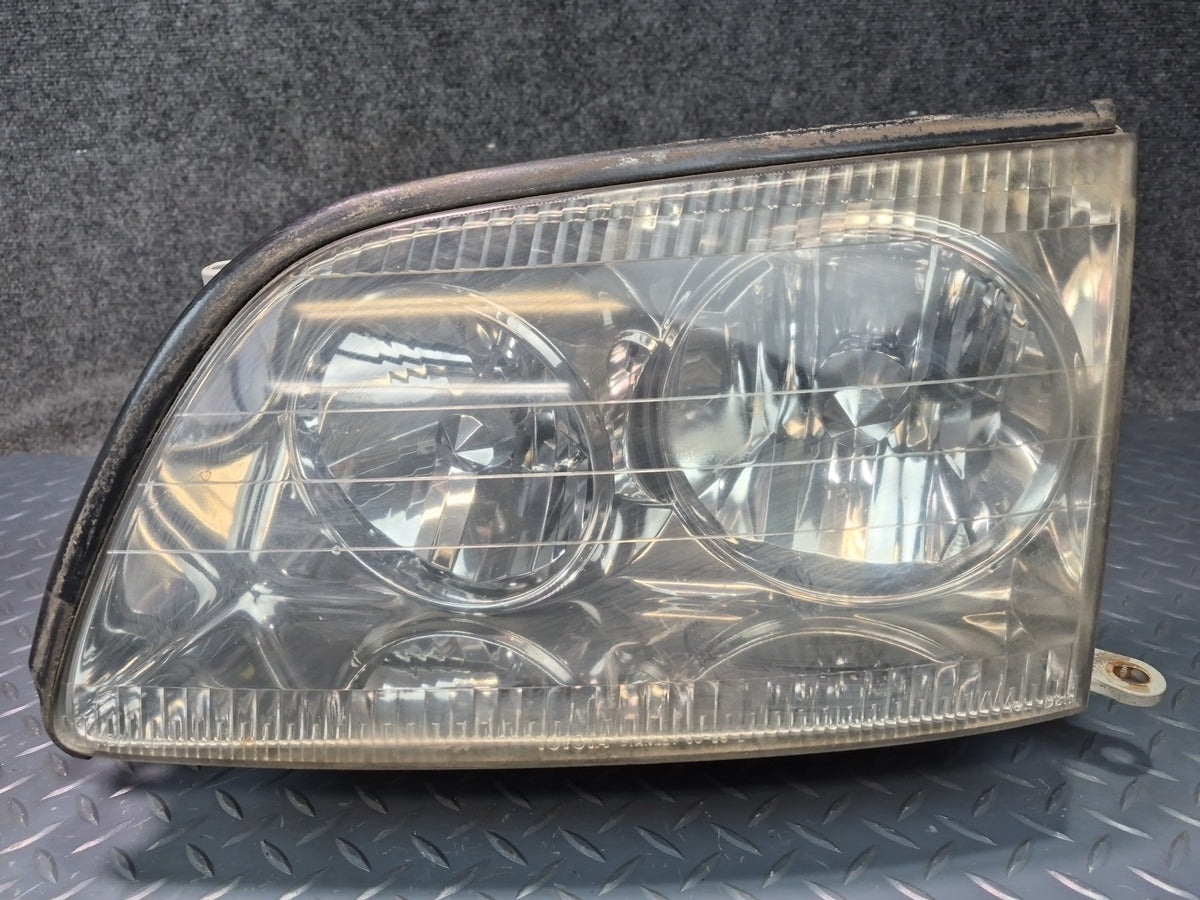 98-00 Lexus UCF20L LS400 Set of 2 Front Xenon HID Headlight Lamp OEM