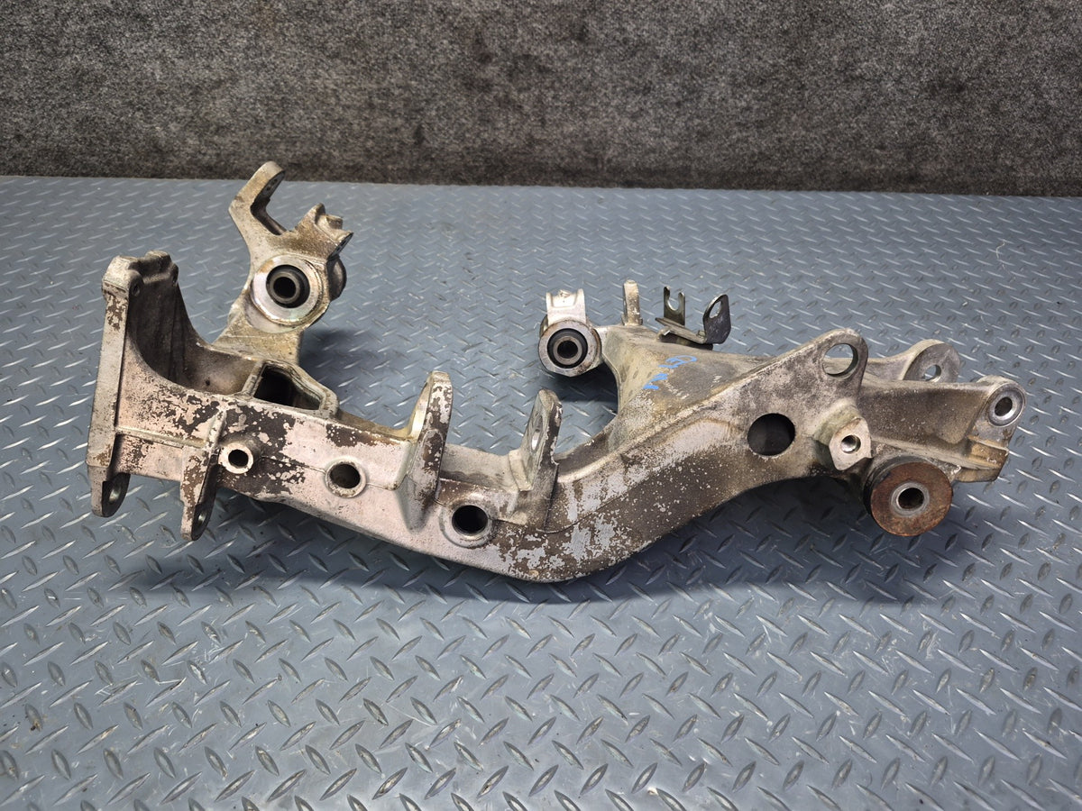 99-01 Porsche 911 996 Rear Suspension Sub Frame Crossmember Section Frame Set