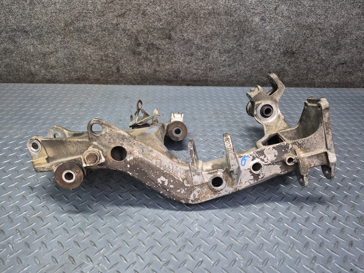 99-01 Porsche 911 996 Rear Suspension Sub Frame Crossmember Section Frame Set