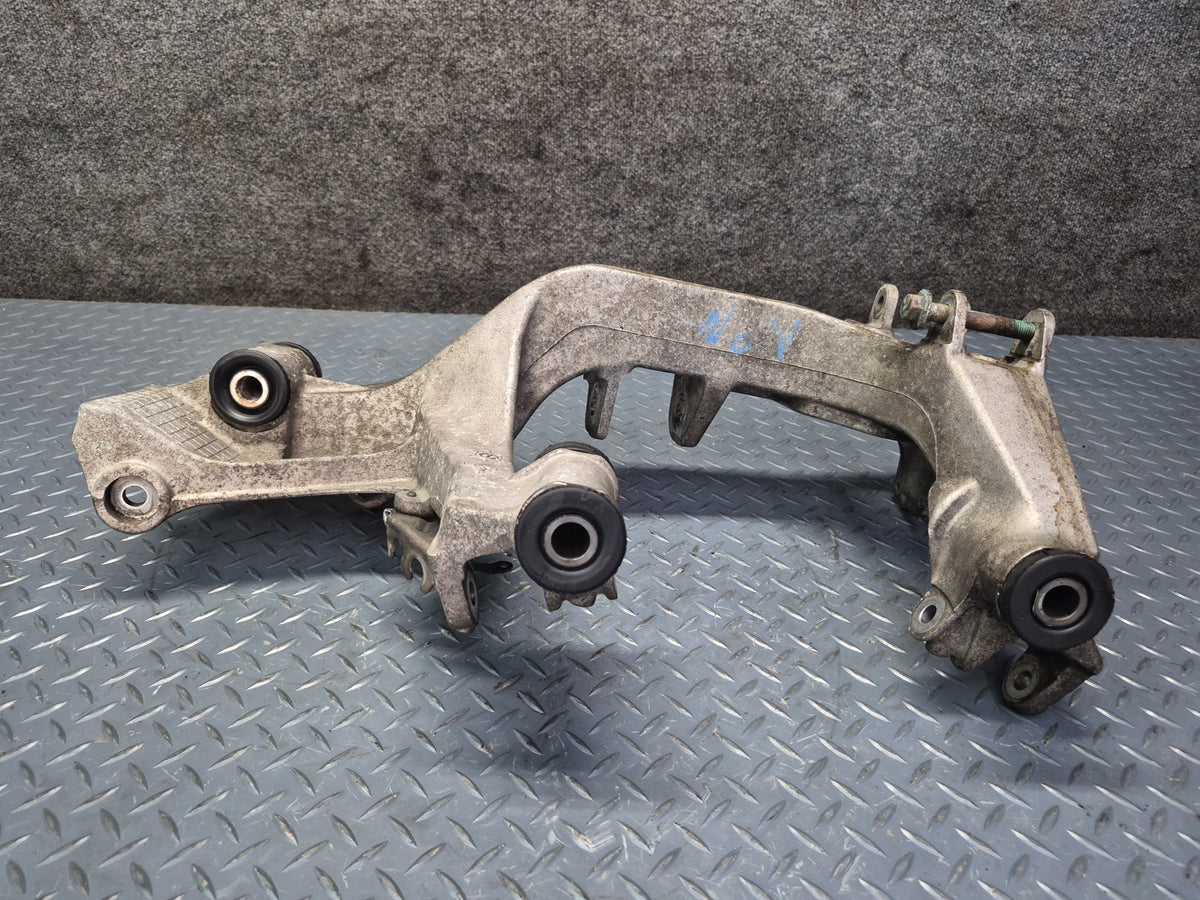 99-01 Porsche 911 996 Rear Suspension Sub Frame Crossmember Section Frame Set
